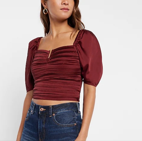 Expres Satin Ruched V-Bar Cropped Top - Picture 4 of 8
